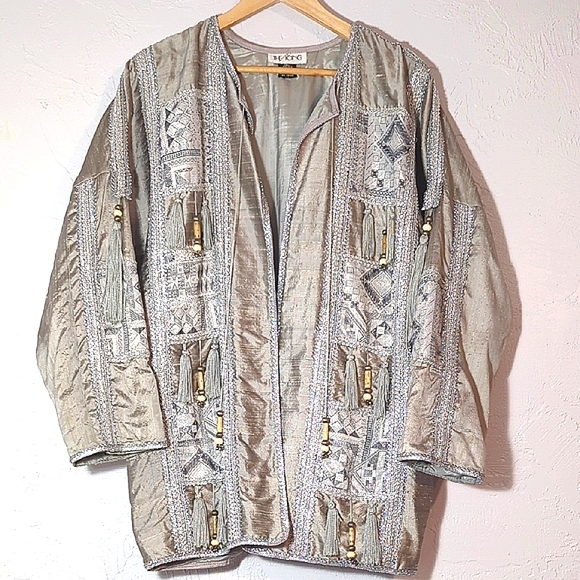 Vintage 100% Silk Silver Embellished Luxury Bridal Formal Event Wedding Jacket